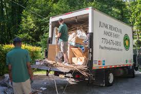 Best Property Management Cleanouts  in Pretty Bayou, FL